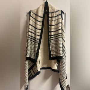 Light long coat w/o sleeves